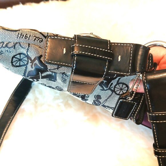 COACH - 2009 Crossbody Canvas and Leather - Picture 13 of 16